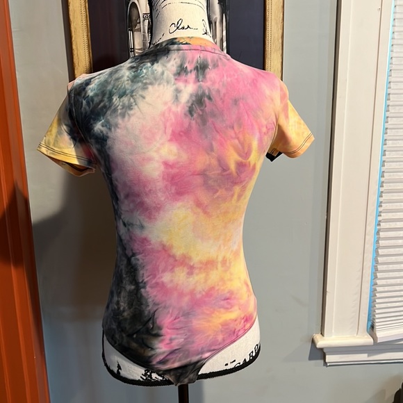 Popular 21 Tie-Dye Short-Sleeved Bodysuit - Picture 6 of 9